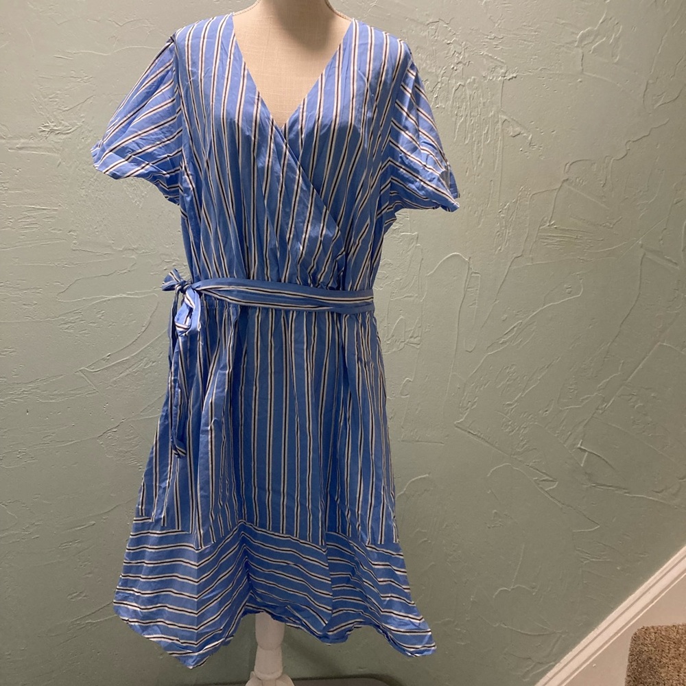 Lane Bryant 
22 Blue Striped Dress 
Has pockets
